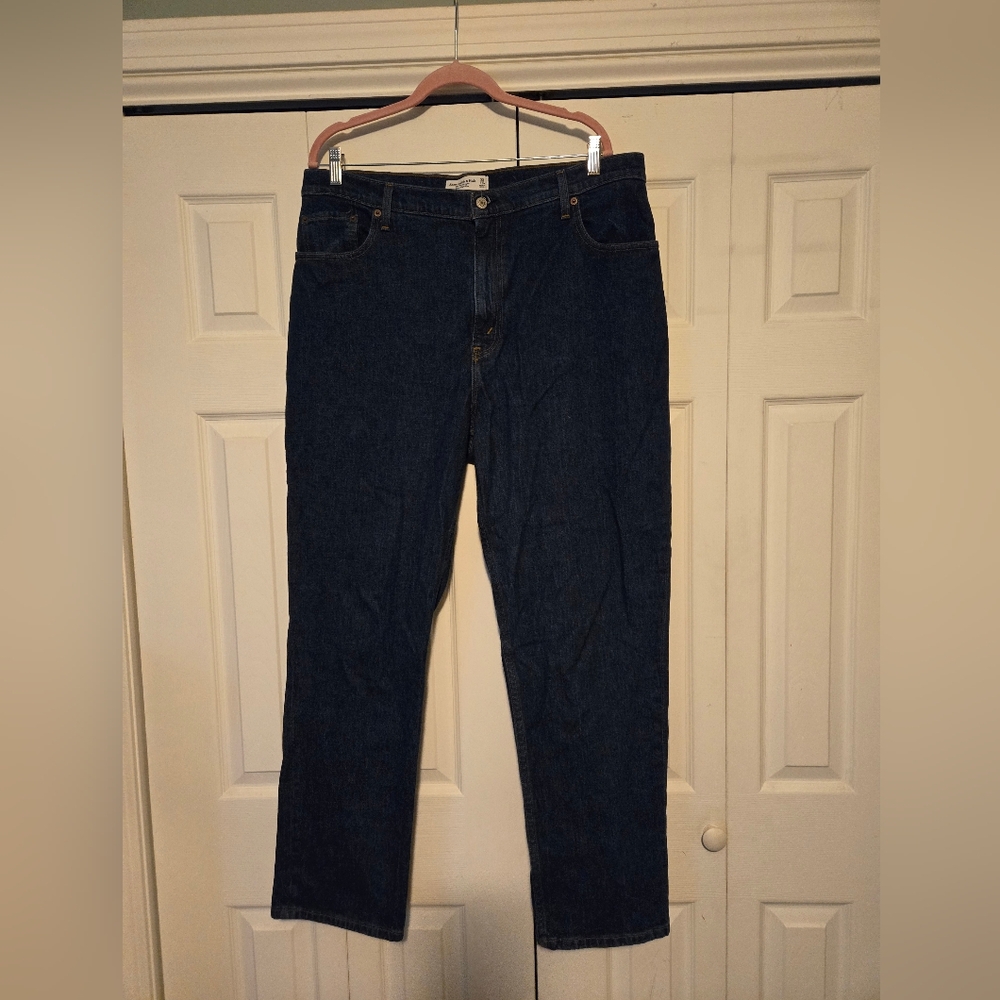 Abercrombie Ultra High Rise Curve Love 90s Straight Jeans